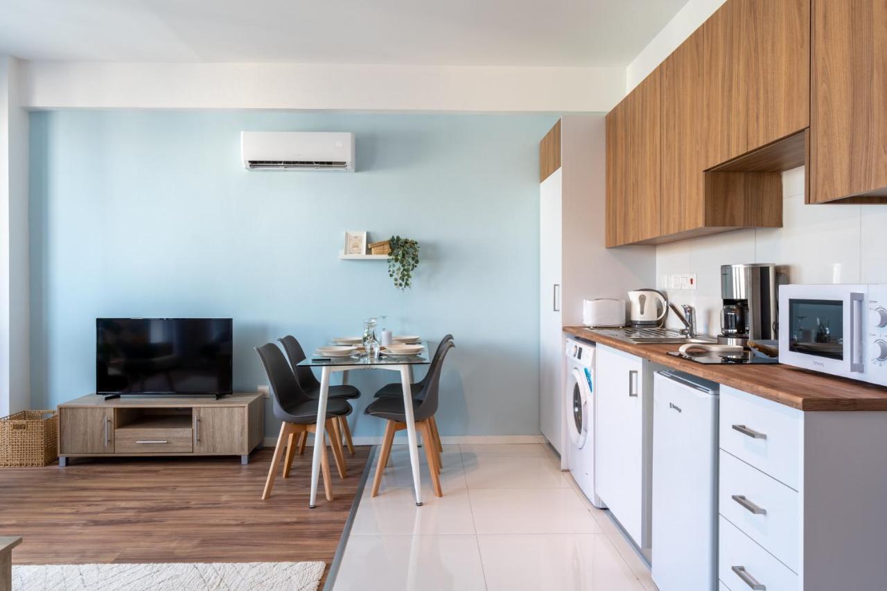 Livia Studio Apartment In لارنكا المظهر الخارجي الصورة