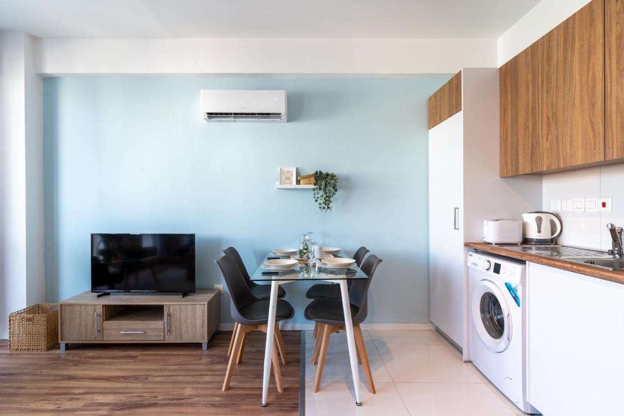 Livia Studio Apartment In لارنكا المظهر الخارجي الصورة