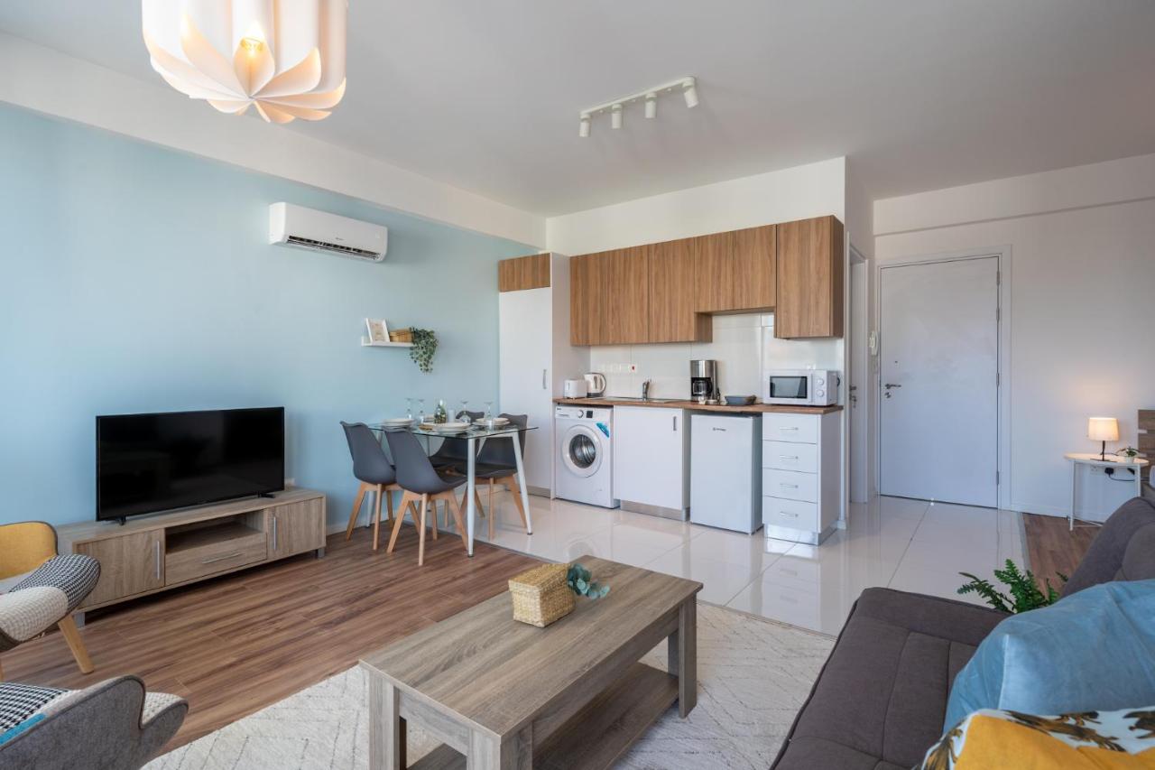 Livia Studio Apartment In لارنكا المظهر الخارجي الصورة