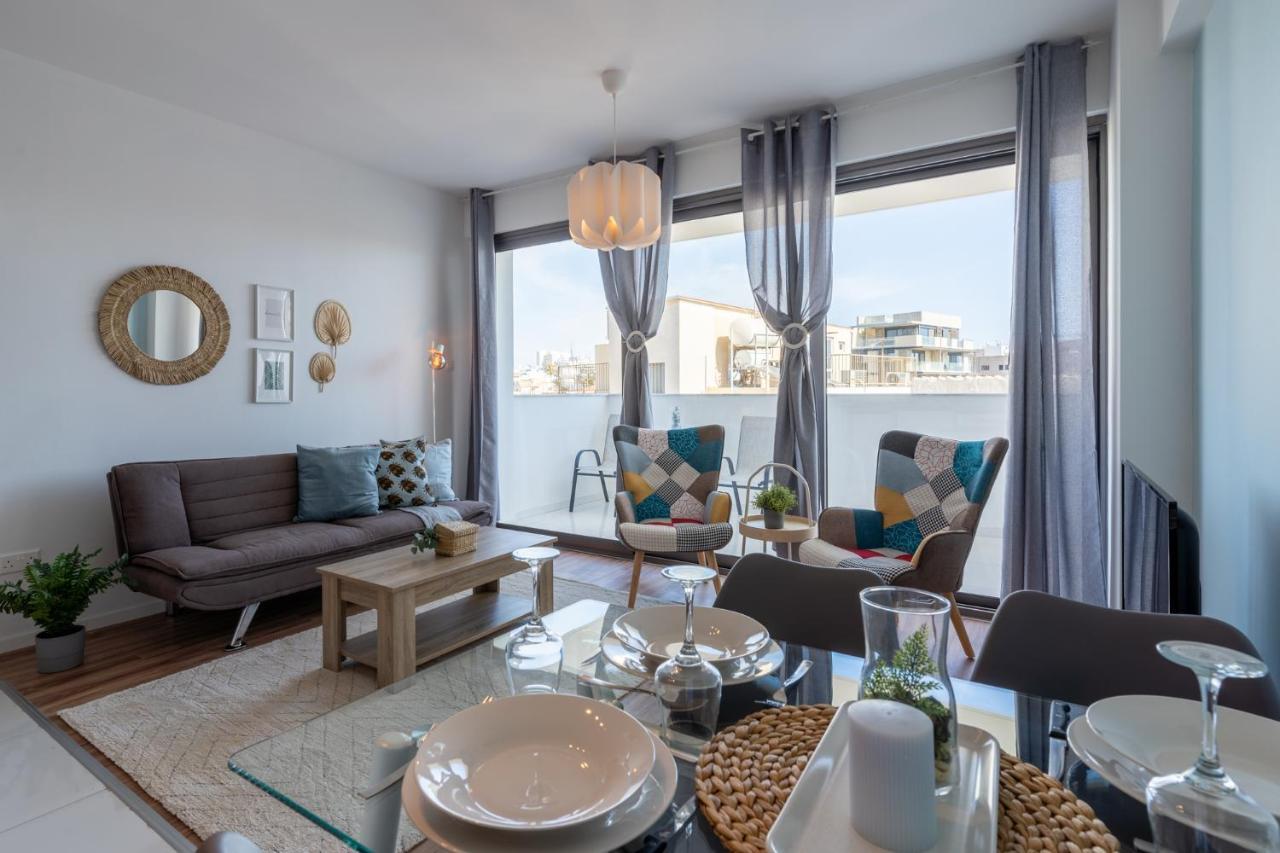 Livia Studio Apartment In لارنكا المظهر الخارجي الصورة